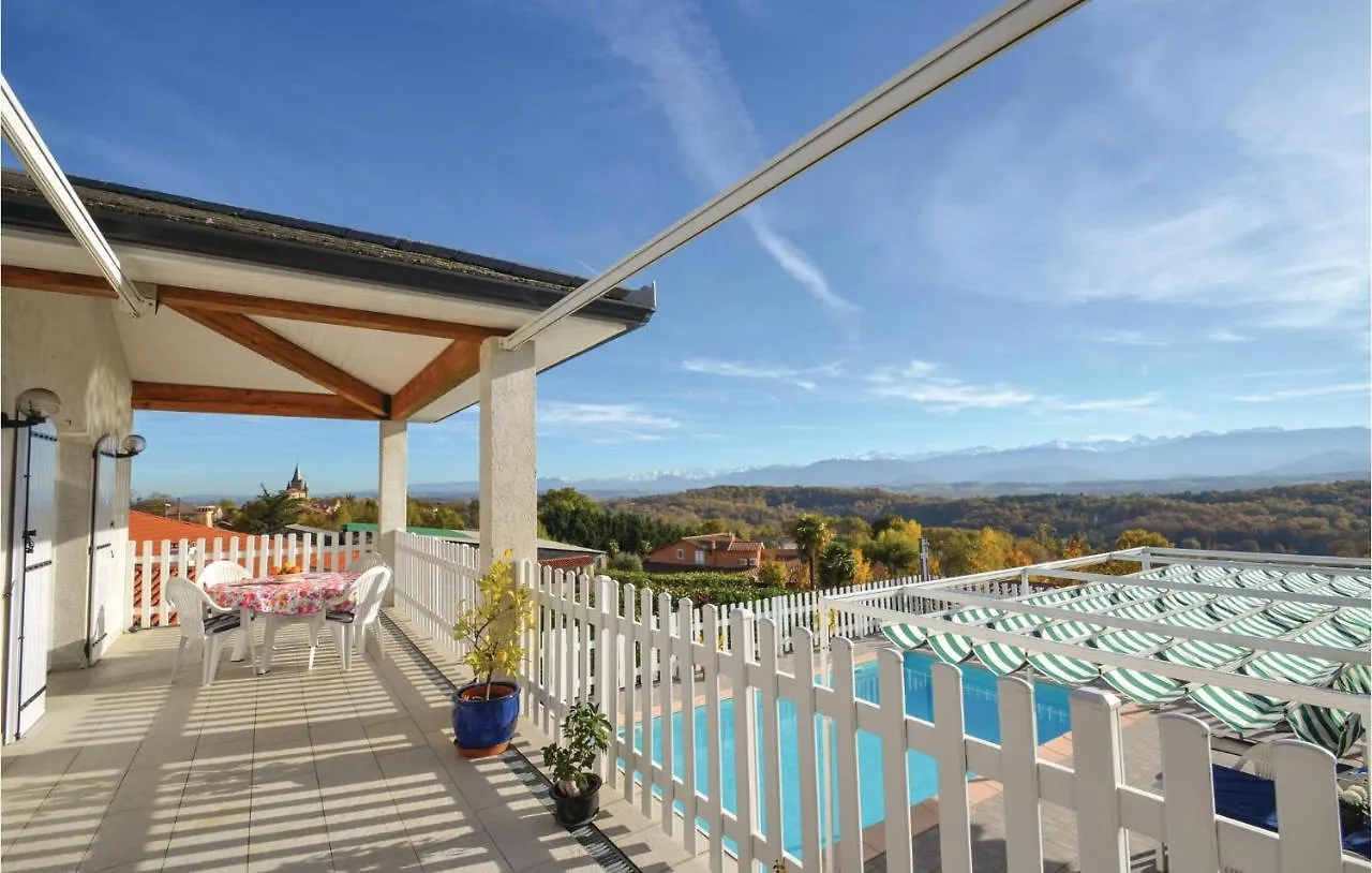 Amazing Home In Arnaud-Guilhem 0*,  Francie